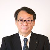 執行役員 千代 英一